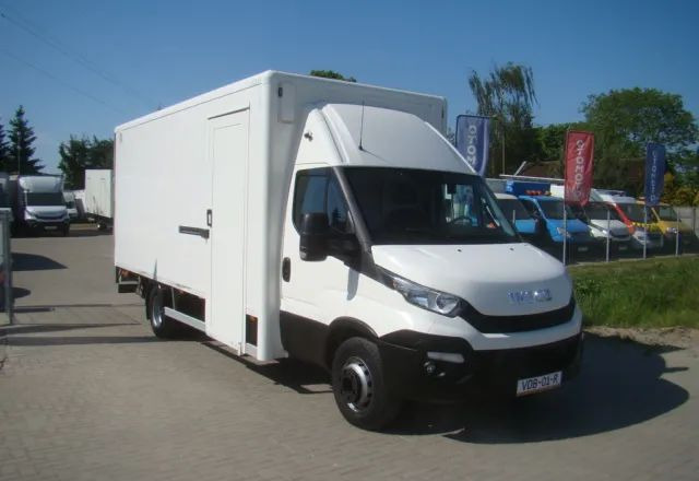 Iveco DAILY 70 C 18 3.0TDI 5.45M WINDA 1000KG - Комбе фургон: слика 3 Iveco DAILY 70 C 18 3.0TDI 5.45M WINDA 1000KG - Комбе фургон: слика 3