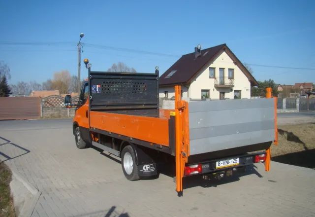 WINDA Z IVECO 2016R 750KG NA KAŻDE AUTO 3-SZTUKI - Каросерија и екстериер: слика 1 WINDA Z IVECO 2016R 750KG NA KAŻDE AUTO 3-SZTUKI - Каросерија и екстериер: слика 1