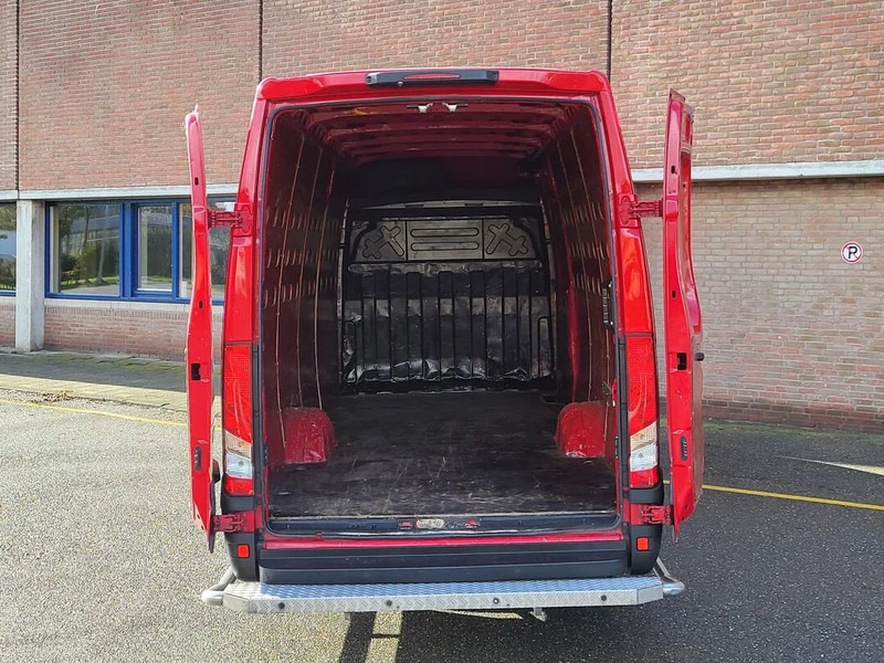 Iveco Daily 35S12 - Товарно комбе, Комби со двојна кабина: слика 4 Iveco Daily 35S12 - Товарно комбе, Комби со двојна кабина: слика 4