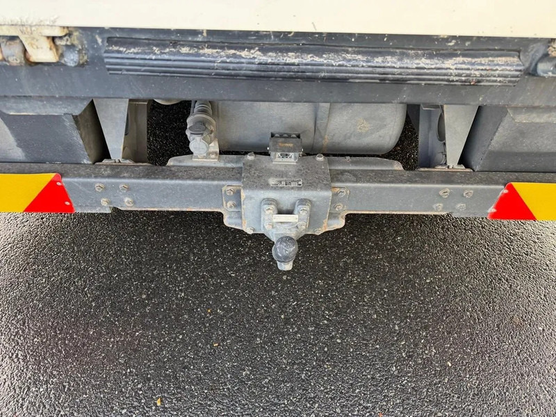 Mercedes-Benz Atego 816 - Камион со платформа: слика 3 Mercedes-Benz Atego 816 - Камион со платформа: слика 3