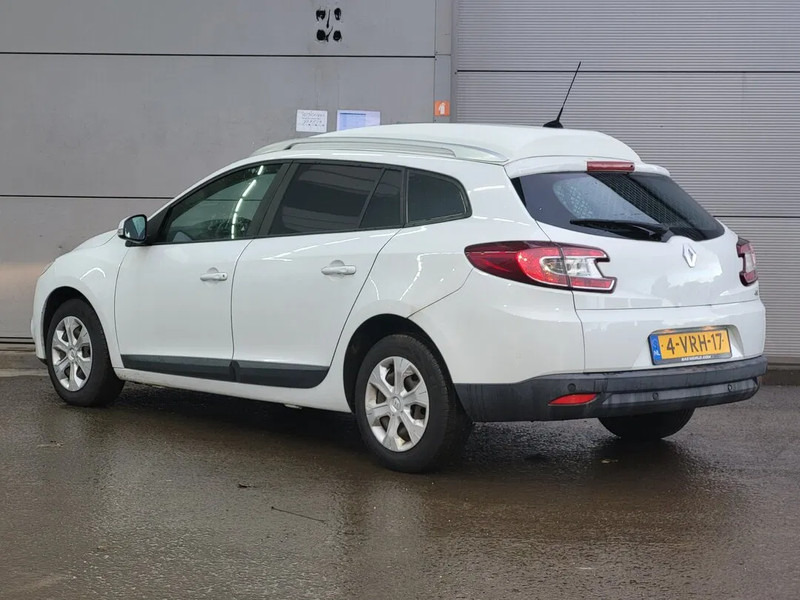 Renault Mégane 1.5 DCI - Мало комбе: слика 2 Renault Mégane 1.5 DCI - Мало комбе: слика 2