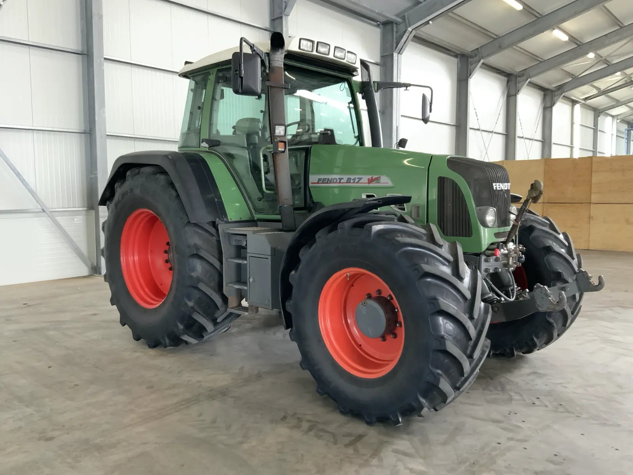 Fendt 817 Vario TMS - Трактор: слика 2 Fendt 817 Vario TMS - Трактор: слика 2