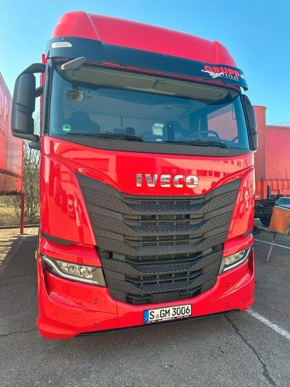 Iveco AS 260SY/FS CM - Транспортер на контејнер/ Камион со променливо тело: слика 2 Iveco AS 260SY/FS CM - Транспортер на контејнер/ Камион со променливо тело: слика 2