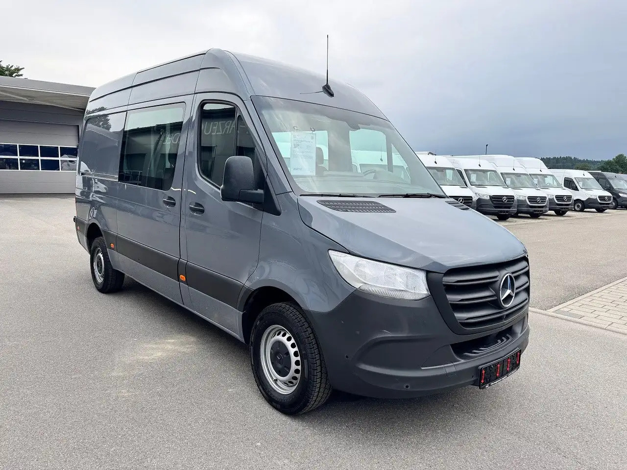 Mercedes-Benz Sprinter 319 CDI Mixto Lang Hoch Klima AHK - Товарно комбе: слика 2 Mercedes-Benz Sprinter 319 CDI Mixto Lang Hoch Klima AHK - Товарно комбе: слика 2