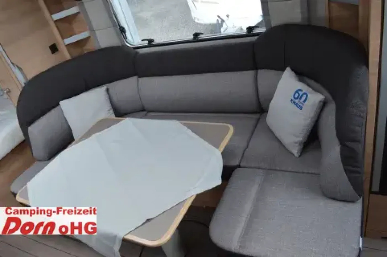 Камп приколка Wohnwagen Knaus Südwind 650 PXB 60 YEARS: слика 8 Камп приколка Wohnwagen Knaus Südwind 650 PXB 60 YEARS: слика 8