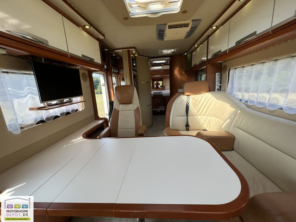 Carthago Liner 62 LE viele Extras - hohe Autarkie - Интегриран кампер: слика 5 Carthago Liner 62 LE viele Extras - hohe Autarkie - Интегриран кампер: слика 5