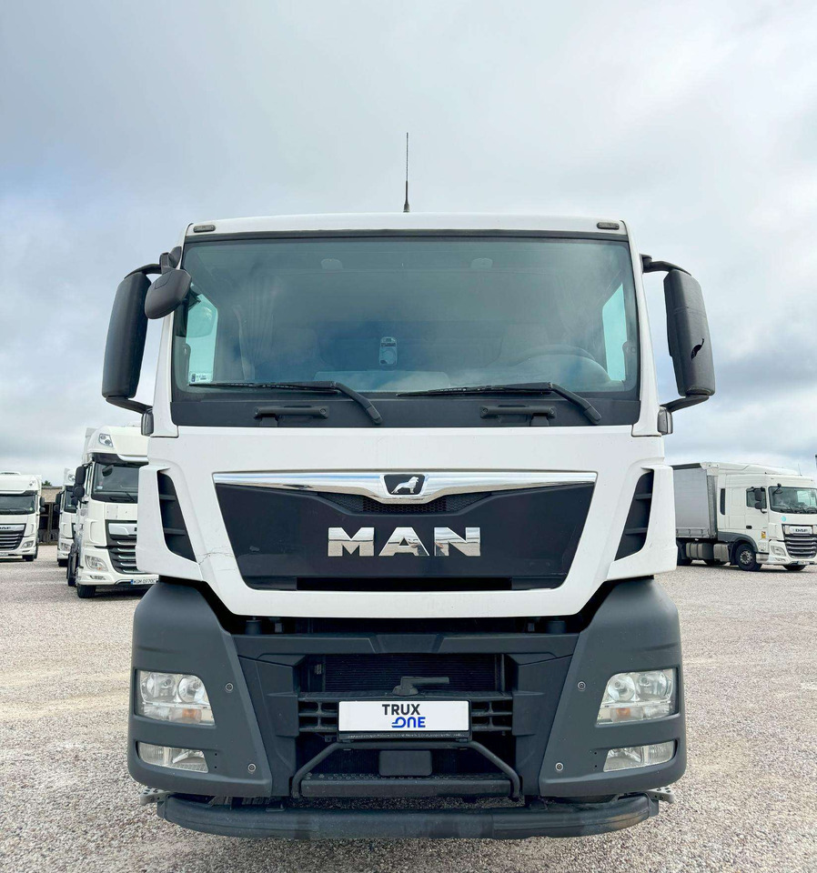MAN TGX 18.460 4X2 BLS HIDRAULIKA - Камион влекач: слика 2 MAN TGX 18.460 4X2 BLS HIDRAULIKA - Камион влекач: слика 2