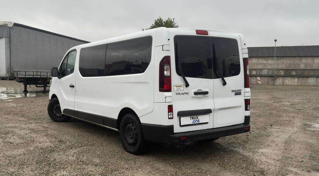 Renault Trafic - Минибус, Патничко комбе: слика 4 Renault Trafic - Минибус, Патничко комбе: слика 4