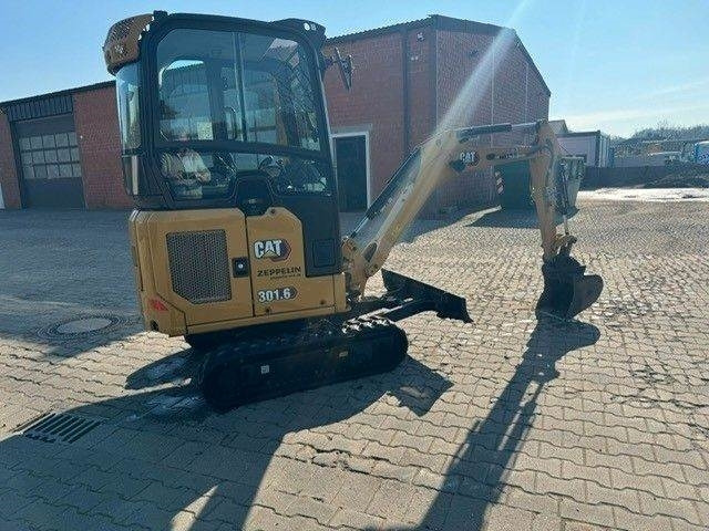 CAT 301.6 - Мини багер: слика 5 CAT 301.6 - Мини багер: слика 5