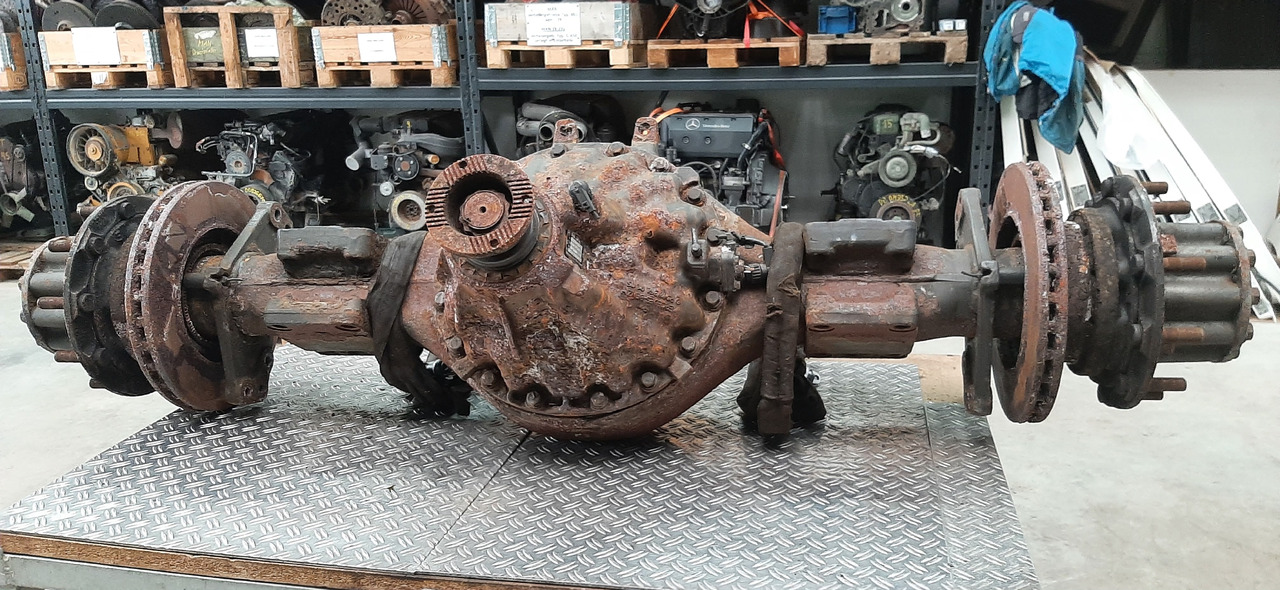 Gebrauchte DB Axor 18 - 24, Hypoidachse, 13 Tonnen, Artikel - Nr. : 81.99999 - 9999 - Задна оска за Камион: слика 5 Gebrauchte DB Axor 18 - 24, Hypoidachse, 13 Tonnen, Artikel - Nr. : 81.99999 - 9999 - Задна оска за Камион: слика 5