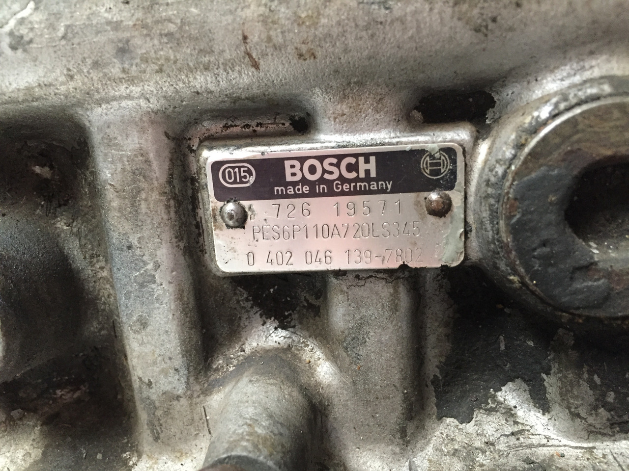 Gebrauchte Einspritzpumpe, Bosch - Nr. : 0 402 046 139 - 7802 - Пумпа за гориво за Камион: слика 2 Gebrauchte Einspritzpumpe, Bosch - Nr. : 0 402 046 139 - 7802 - Пумпа за гориво за Камион: слика 2