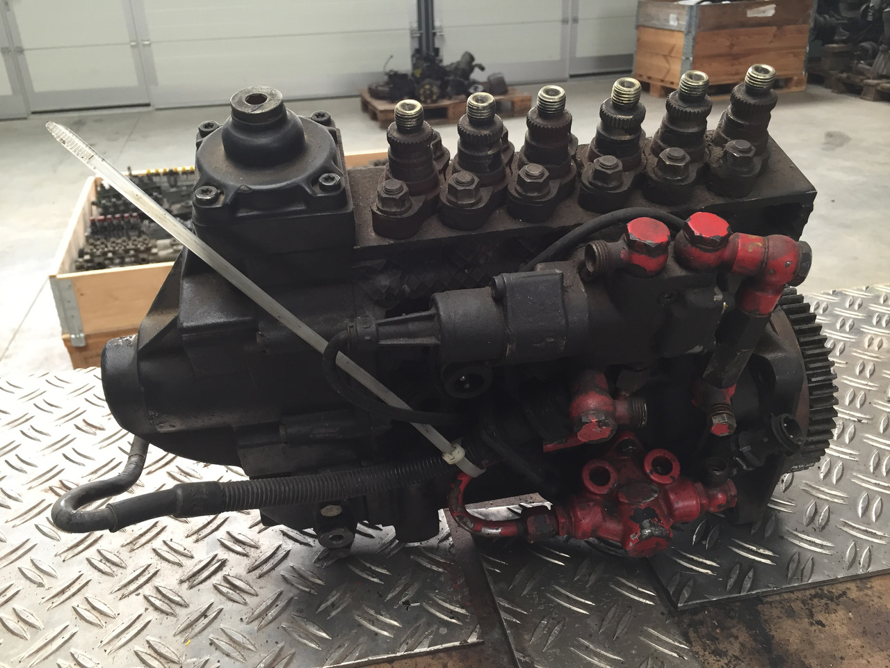 Gebrauchte Einspritzpumpe MAN, Bosch - Nr. : 0102 786 201, MAN 51.11103 - 7255 - Пумпа за гориво за Камион: слика 1 Gebrauchte Einspritzpumpe MAN, Bosch - Nr. : 0102 786 201, MAN 51.11103 - 7255 - Пумпа за гориво за Камион: слика 1