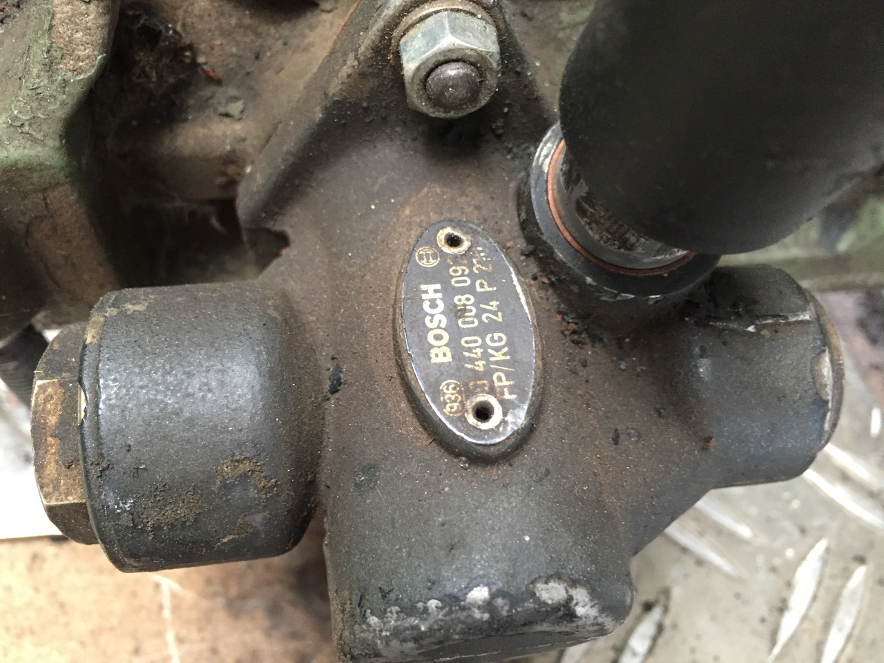 Gebrauchte Einspritzpumpe MB 441, Bosch - Nr. : 0401 846 881 - Пумпа за гориво за Камион: слика 3 Gebrauchte Einspritzpumpe MB 441, Bosch - Nr. : 0401 846 881 - Пумпа за гориво за Камион: слика 3