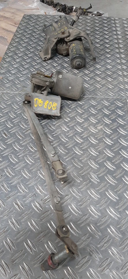 Gebrauchter DB 808 und MAN F 2000 Wischermotor mit Gestänge , Artikel - Nr. : 81.99999 - 9999 - Бришач за Камион: слика 2 Gebrauchter DB 808 und MAN F 2000 Wischermotor mit Gestänge , Artikel - Nr. : 81.99999 - 9999 - Бришач за Камион: слика 2