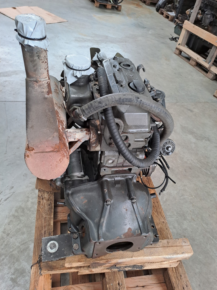 Gebrauchter Motor DB OM 364 - Мотор за Камион: слика 4 Gebrauchter Motor DB OM 364 - Мотор за Камион: слика 4
