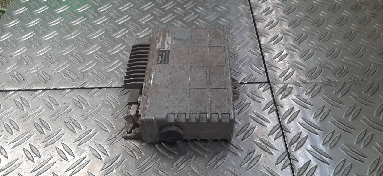 Gebrauchtes BOSCH Steuergerät ABS / ASR , Artikel - Nr. : 0 265 150 305 - Единица за контрола за Камион: слика 3 Gebrauchtes BOSCH Steuergerät ABS / ASR , Artikel - Nr. : 0 265 150 305 - Единица за контрола за Камион: слика 3