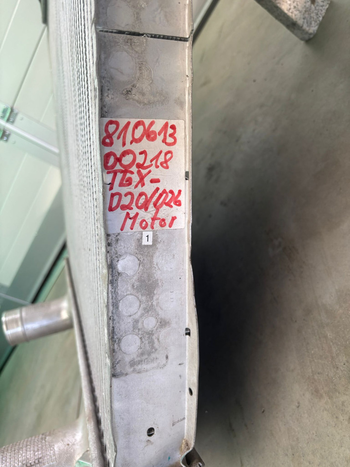 Neuwertiger MAN TGX Ladeluftkühler für D 20 / D 26, Artikel - Nr. : 81.06130 - 0218 - Интеркулер за Камион: слика 5 Neuwertiger MAN TGX Ladeluftkühler für D 20 / D 26, Artikel - Nr. : 81.06130 - 0218 - Интеркулер за Камион: слика 5