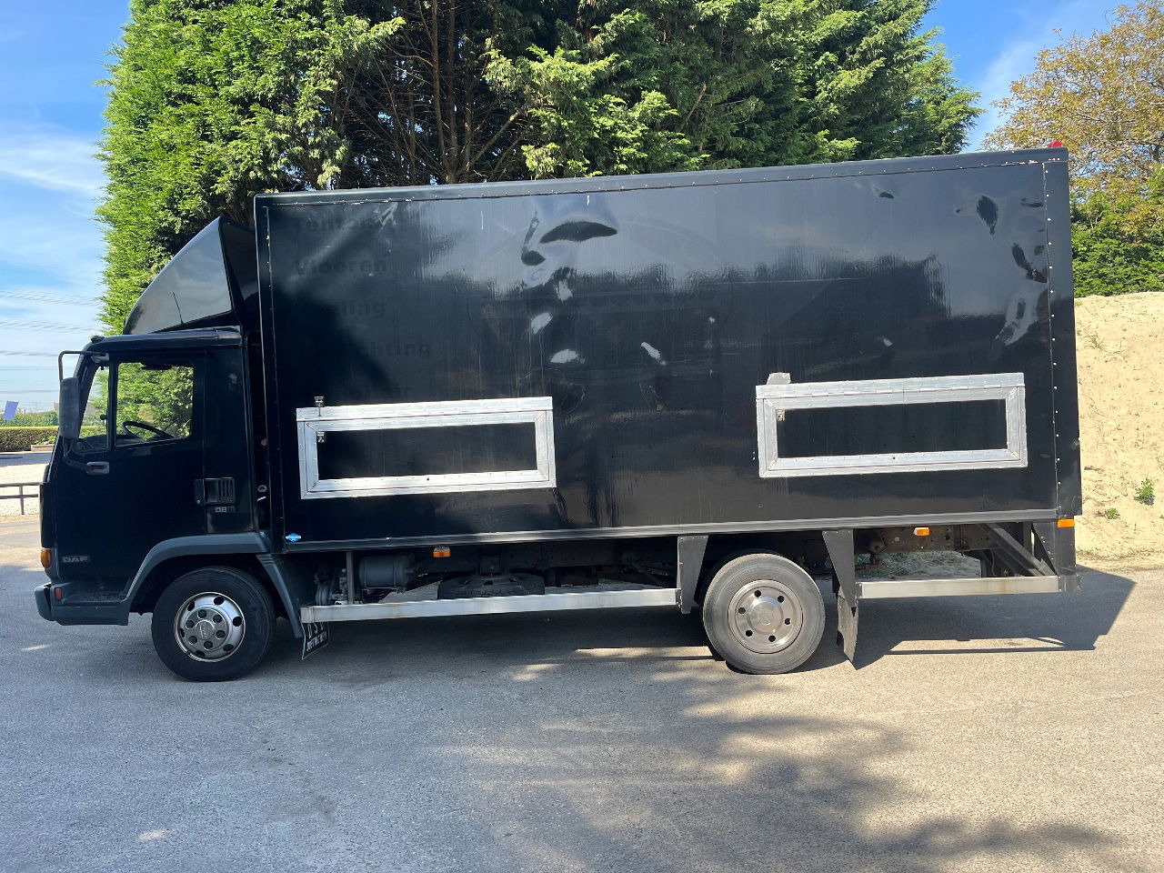 DAF 45 - Камион сандучар: слика 2 DAF 45 - Камион сандучар: слика 2