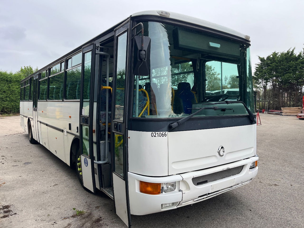 Irisbus Karosa Recreo - Приградски автобус: слика 4 Irisbus Karosa Recreo - Приградски автобус: слика 4