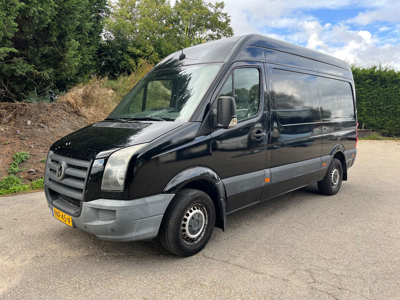 Volkswagen Crafter - Товарно комбе: слика 1 Volkswagen Crafter - Товарно комбе: слика 1