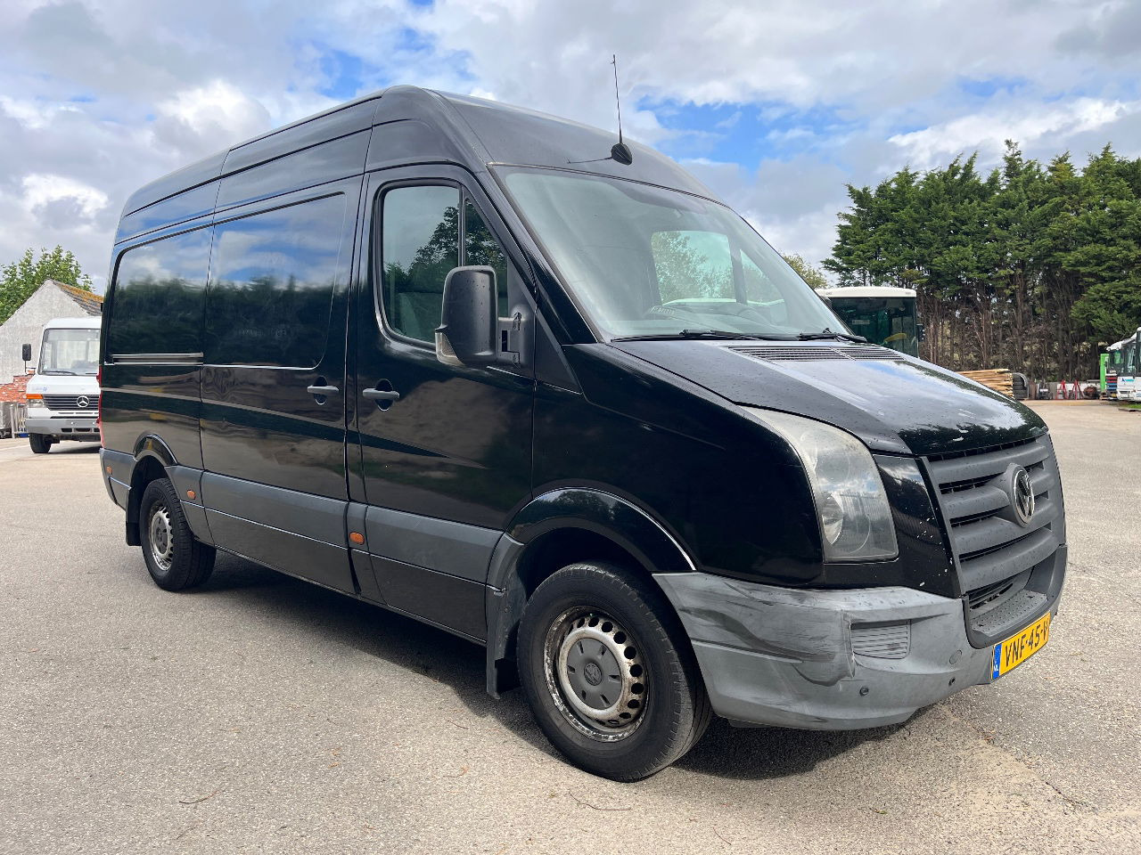 Volkswagen Crafter - Товарно комбе: слика 4 Volkswagen Crafter - Товарно комбе: слика 4