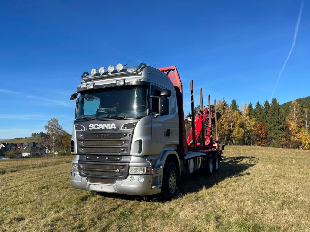 SCANIA R560 - Камион за дрва, Камион со кран: слика 4 SCANIA R560 - Камион за дрва, Камион со кран: слика 4