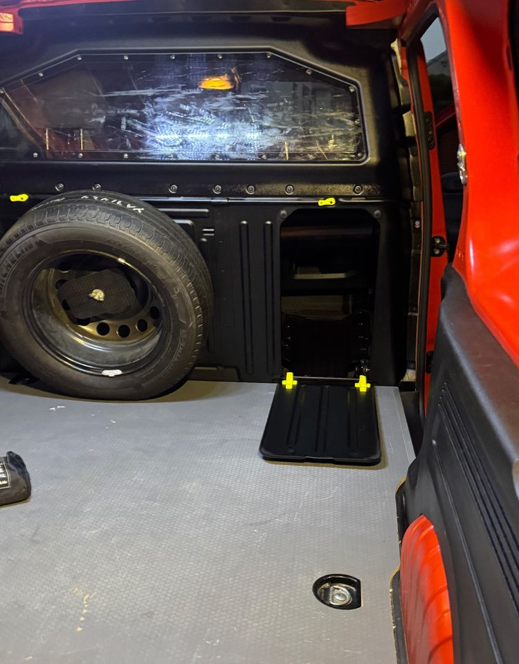 Товарно комбе Peugeot Partner 4x4 / Dangel / Vat1/ Aso 100%/ fv23%/ Ford /Opel/Mercedes: слика 16