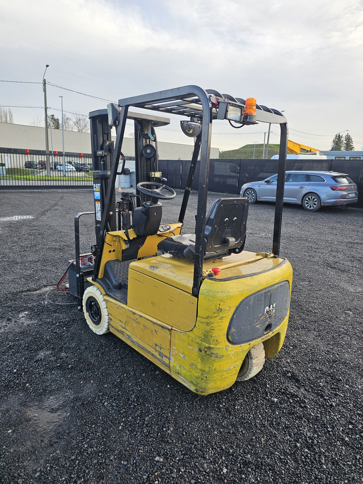 CATERPILLAR EP15 KRT - Електричен вилушкар: слика 3 CATERPILLAR EP15 KRT - Електричен вилушкар: слика 3