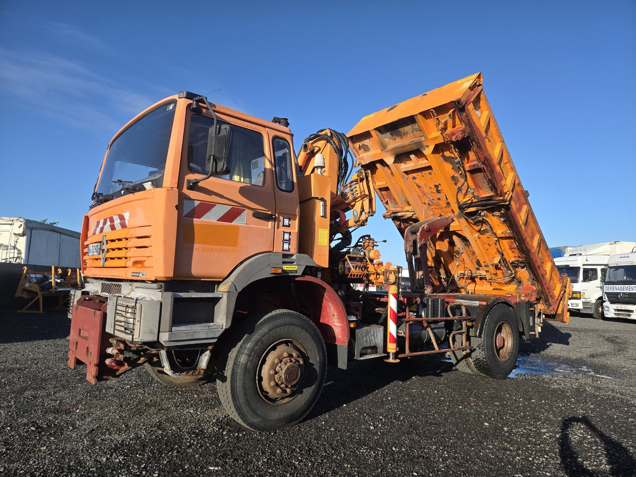 Renault G300 / 4x4 - Кипер, Камион со кран: слика 1 Renault G300 / 4x4 - Кипер, Камион со кран: слика 1