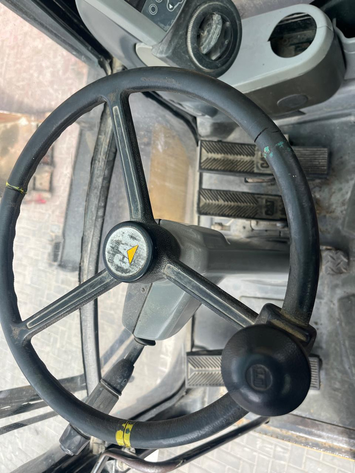 CATERPILLAR M318D - Багер на тркала: слика 3 CATERPILLAR M318D - Багер на тркала: слика 3
