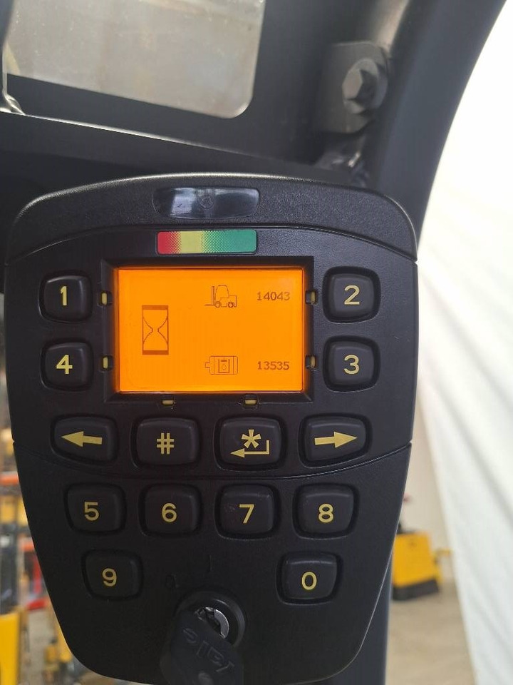 Yale ERP 16 VT - Електричен вилушкар: слика 5 Yale ERP 16 VT - Електричен вилушкар: слика 5