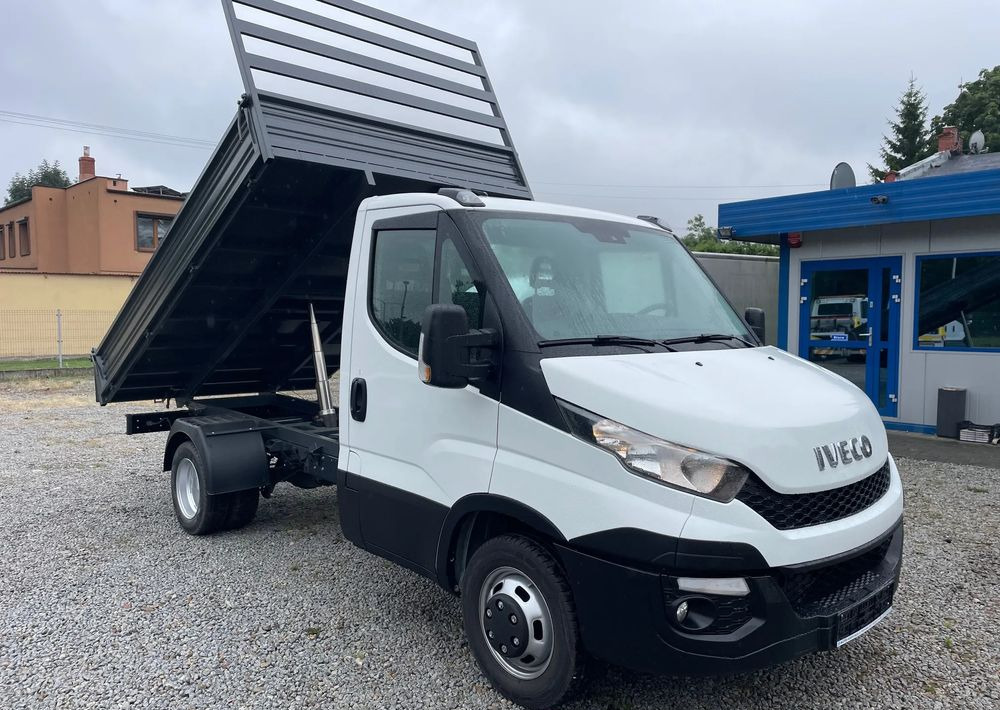 Iveco Daily 40C17 Wywrotka 3,60m 2014r - Комби кипер: слика 3 Iveco Daily 40C17 Wywrotka 3,60m 2014r - Комби кипер: слика 3