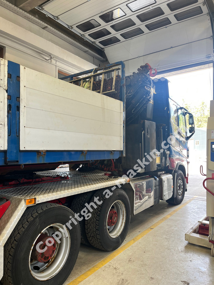 VOLVO FH 540 - Камион со платформа, Камион со кран: слика 4 VOLVO FH 540 - Камион со платформа, Камион со кран: слика 4