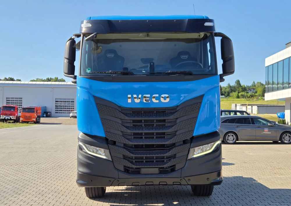 Iveco S-WAY - Камион со кабинска шасија: слика 2 Iveco S-WAY - Камион со кабинска шасија: слика 2