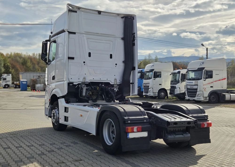 Mercedes-Benz ACTROS 1848 GIGA SPACE - Камион влекач: слика 4 Mercedes-Benz ACTROS 1848 GIGA SPACE - Камион влекач: слика 4