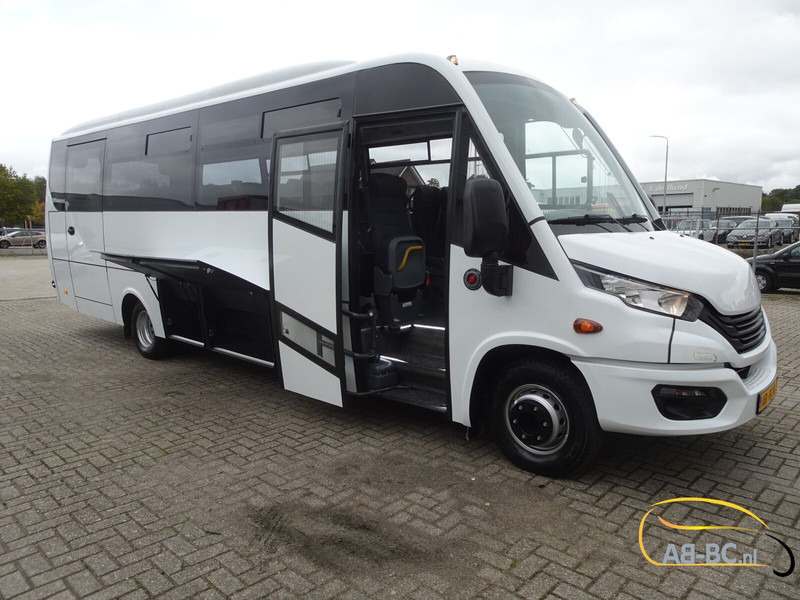 Iveco Aveuro Ambra 35 Seats EURO 6 - Патнички вагон автобус: слика 3 Iveco Aveuro Ambra 35 Seats EURO 6 - Патнички вагон автобус: слика 3