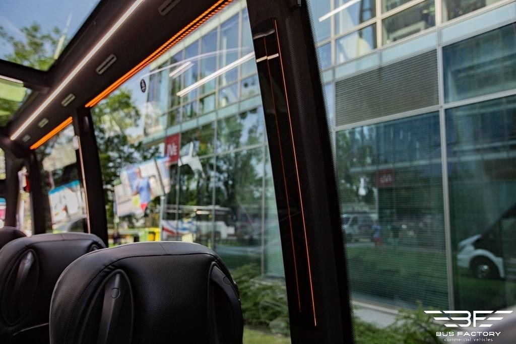 Минибус, Патничко комбе Mercedes-Benz Sprinter 519, SkyLite GT 16+1 ! Full Panoramic !: слика 14 Минибус, Патничко комбе Mercedes-Benz Sprinter 519, SkyLite GT 16+1 ! Full Panoramic !: слика 14