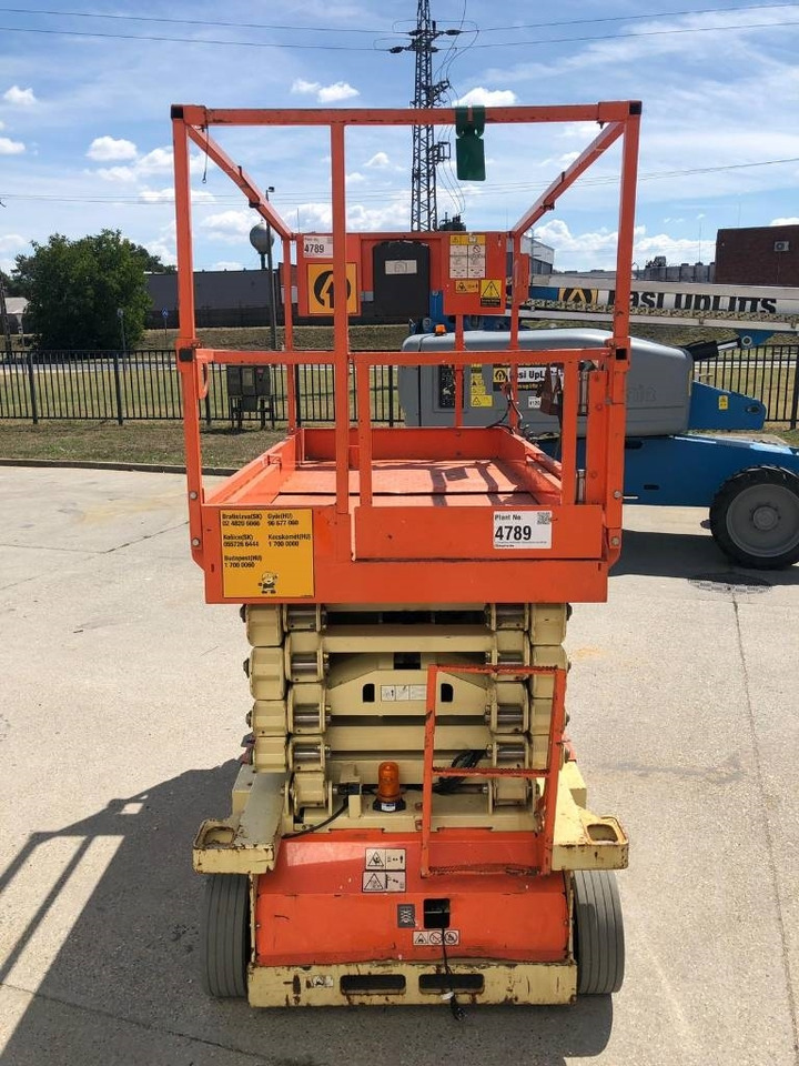 JLG 10 RS - Кревач ножица: слика 2 JLG 10 RS - Кревач ножица: слика 2