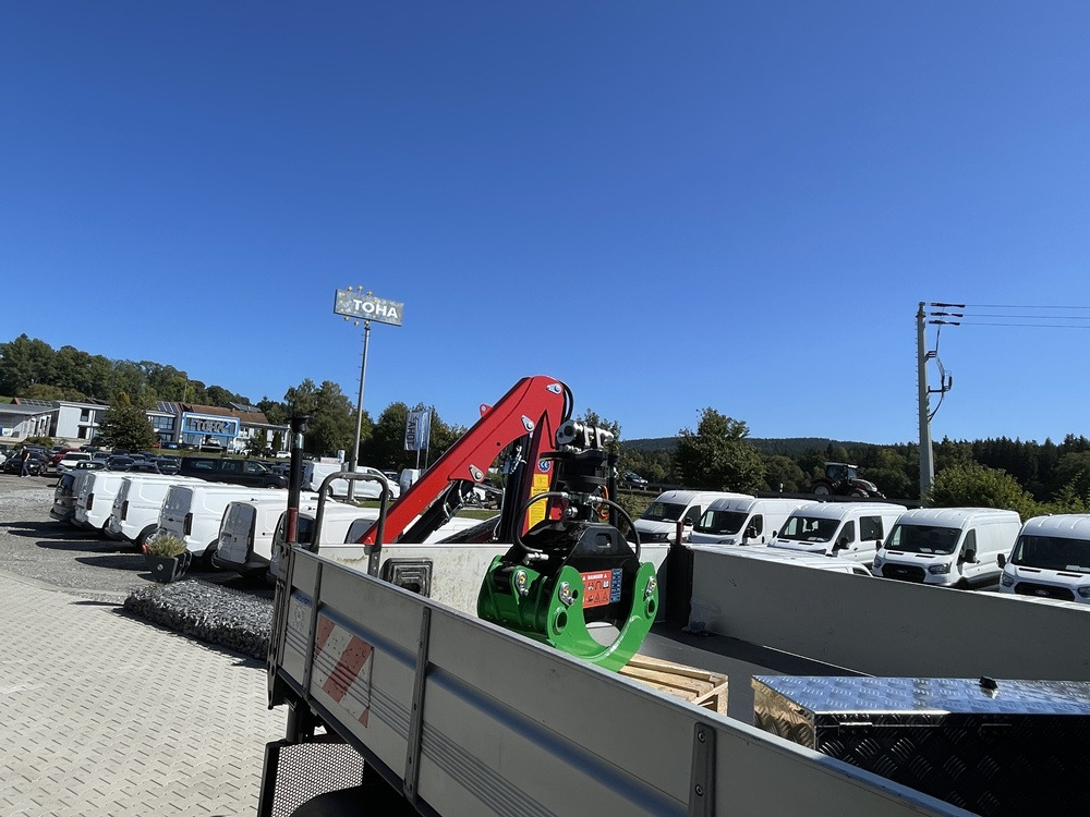 Unimog U318 - UHN mit Ladekran und Forstgreifer , Traumzustand - Камион со кран: слика 3 Unimog U318 - UHN mit Ladekran und Forstgreifer , Traumzustand - Камион со кран: слика 3