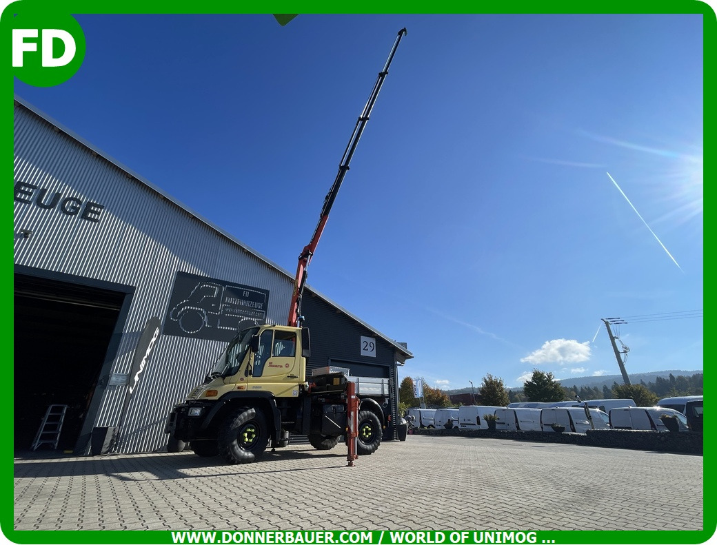 Unimog Unimog U300 mit Mega Kran , erst 28 Tkm - Камион со кран: слика 1 Unimog Unimog U300 mit Mega Kran , erst 28 Tkm - Камион со кран: слика 1