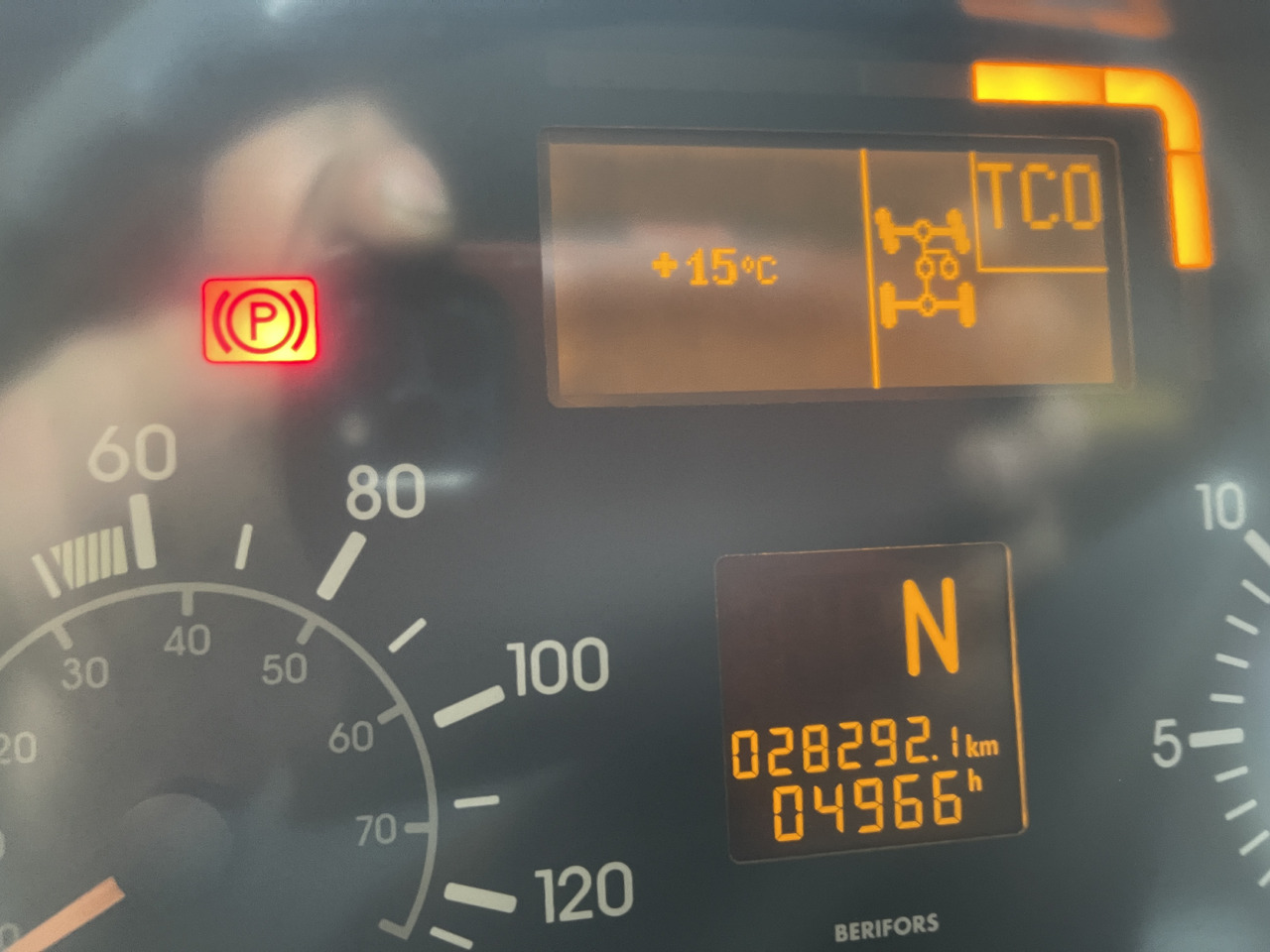 Unimog Unimog U300 mit Mega Kran , erst 28 Tkm - Камион со кран: слика 2 Unimog Unimog U300 mit Mega Kran , erst 28 Tkm - Камион со кран: слика 2