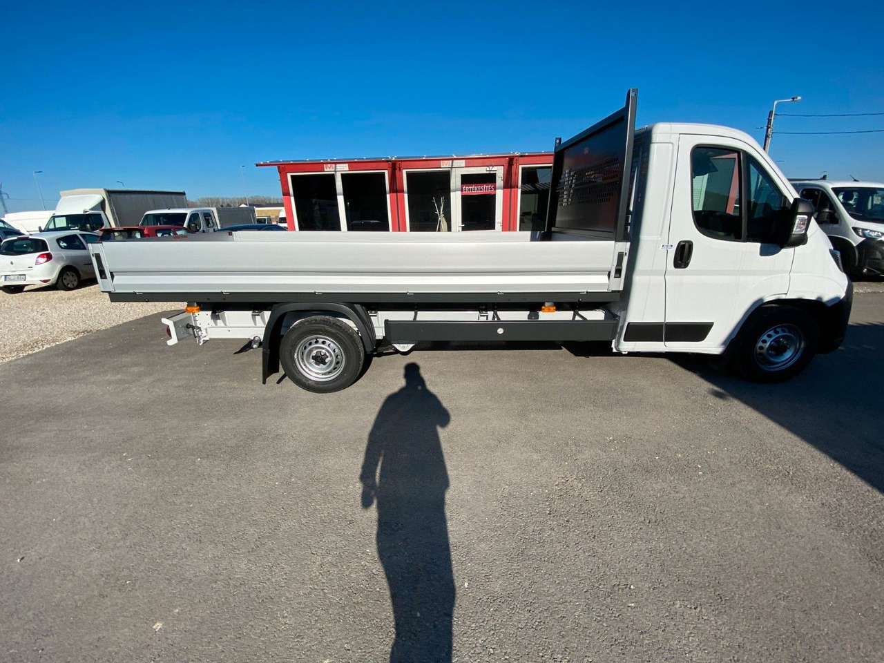 Fiat DUCATO XLWB MAXI PRITSCHE - Комбе со отворен сандак: слика 2 Fiat DUCATO XLWB MAXI PRITSCHE - Комбе со отворен сандак: слика 2