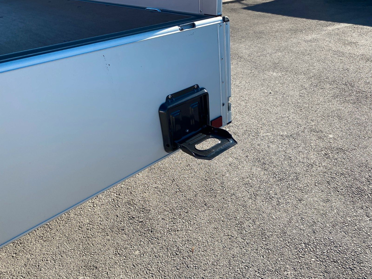 Fiat DUCATO XLWB MAXI PRITSCHE - Комбе со отворен сандак: слика 3 Fiat DUCATO XLWB MAXI PRITSCHE - Комбе со отворен сандак: слика 3