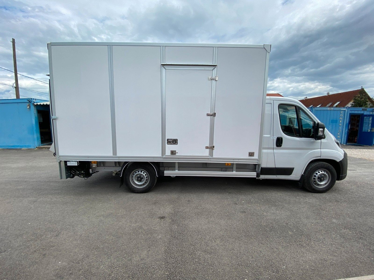 Fiat Ducato KOFFER+LBW L4 140 Multijet Maxi - Комбе фургон: слика 5 Fiat Ducato KOFFER+LBW L4 140 Multijet Maxi - Комбе фургон: слика 5