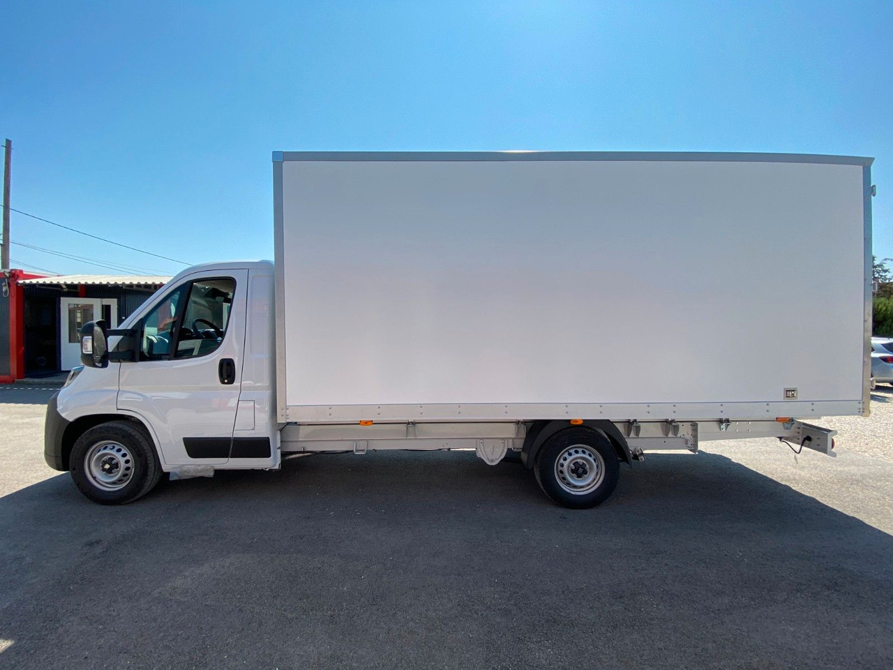Fiat Ducato KOFFER - Комбе фургон: слика 3 Fiat Ducato KOFFER - Комбе фургон: слика 3