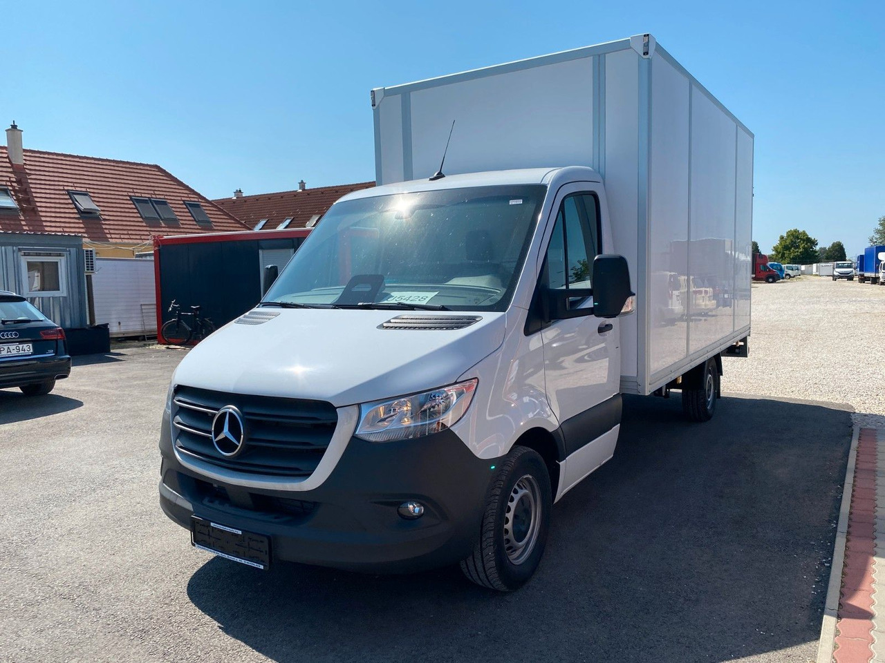Mercedes-Benz Sprinter 317 Koffer+LBW - Комбе фургон: слика 1 Mercedes-Benz Sprinter 317 Koffer+LBW - Комбе фургон: слика 1
