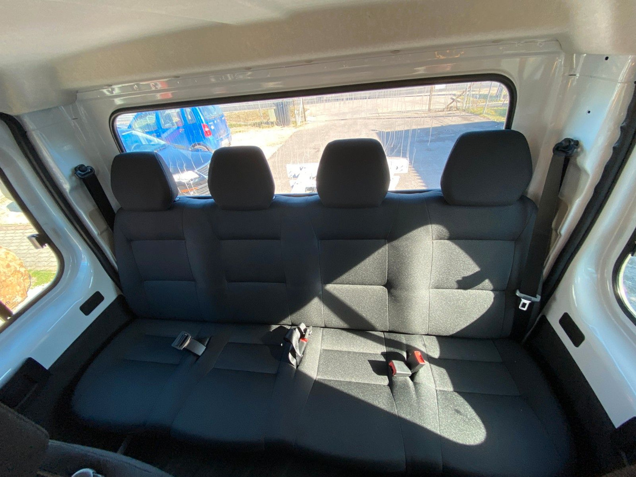 Peugeot BOXER CHDC L4 HEAVY PRITSCHE - Комбе со отворен сандак, Комби со двојна кабина: слика 5 Peugeot BOXER CHDC L4 HEAVY PRITSCHE - Комбе со отворен сандак, Комби со двојна кабина: слика 5