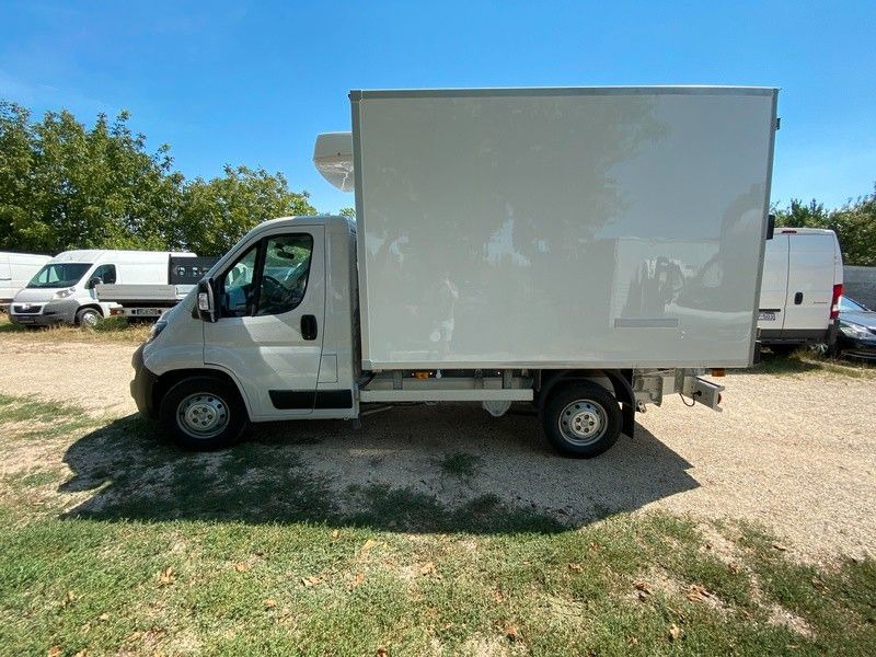 Peugeot Boxer L2 Heavy Kühlkoffer Peugeot Boxer L2 Heavy Kühlkoffer - Комбе ладилник: слика 2 Peugeot Boxer L2 Heavy Kühlkoffer Peugeot Boxer L2 Heavy Kühlkoffer - Комбе ладилник: слика 2