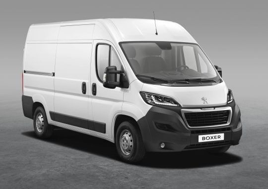Peugeot Boxer L2H2 2.2 BlueHDi 120Ps S&S Kastenwagen - Мало комбе: слика 1 Peugeot Boxer L2H2 2.2 BlueHDi 120Ps S&S Kastenwagen - Мало комбе: слика 1