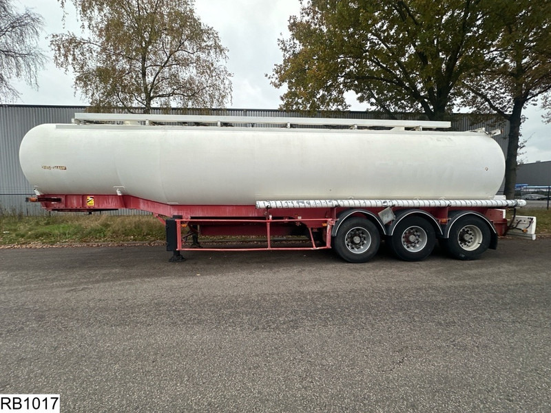 Fruehauf Fuel 39886 Liter, 7 Compartments - Полуприколка цистерна: слика 2 Fruehauf Fuel 39886 Liter, 7 Compartments - Полуприколка цистерна: слика 2